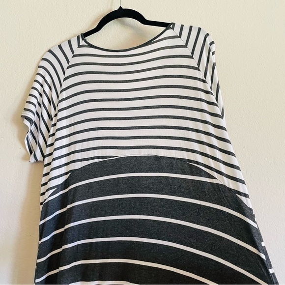 New Daisy island maxi t shirt dress L gray black white striped stretch casual - Picture 12 of 12